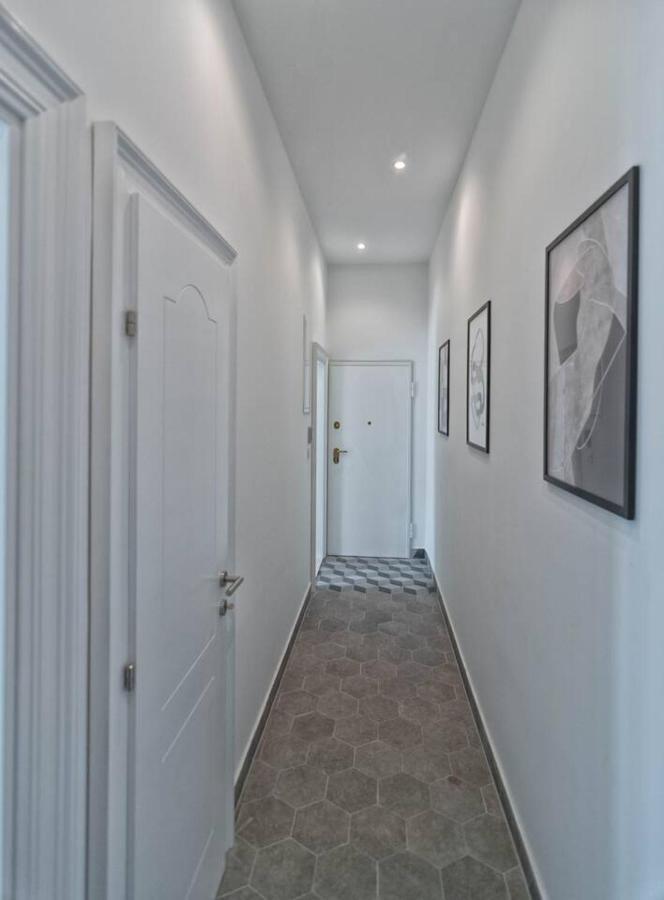 Style Freedom Apartment Split